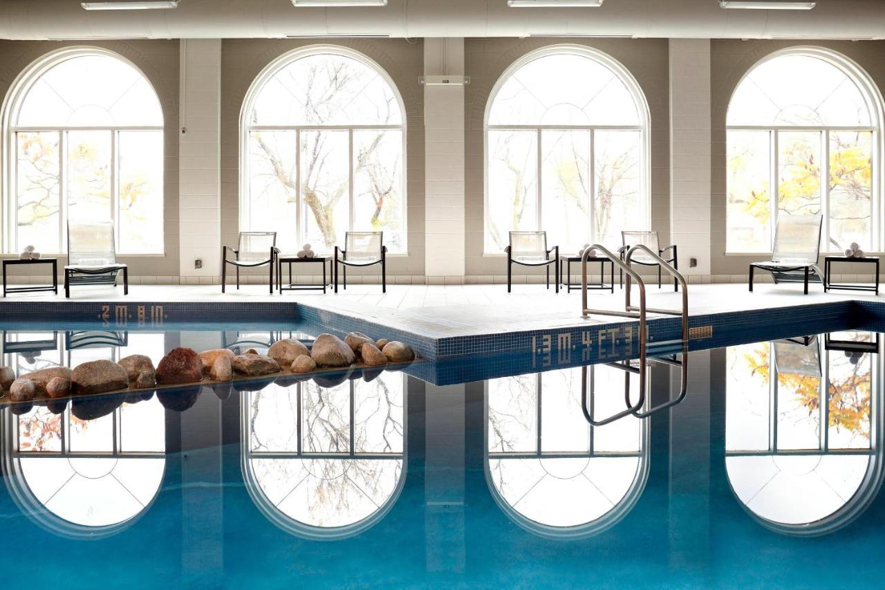Delta Hotels By Marriott Frédéricton Extérieur photo