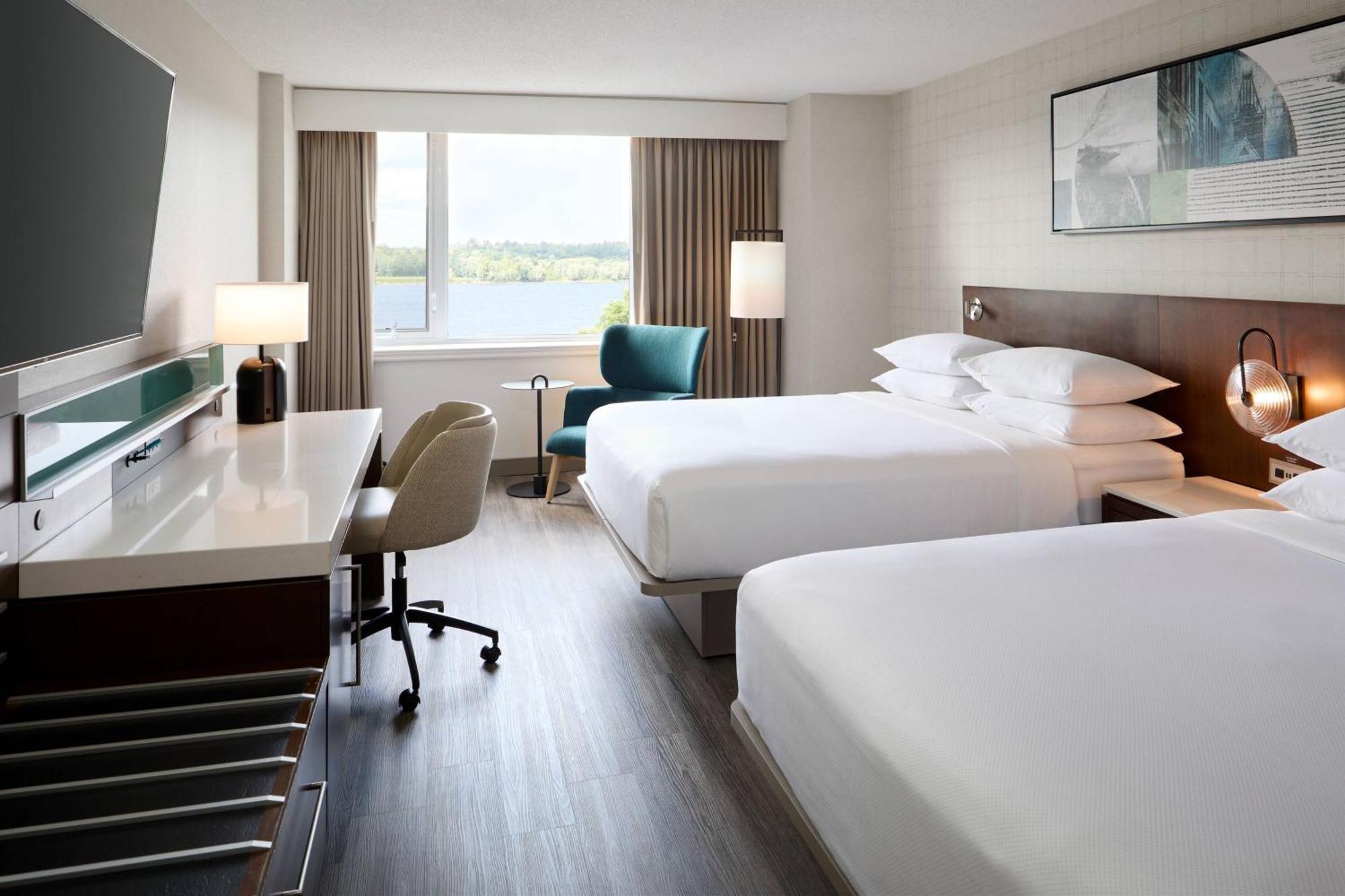 Delta Hotels By Marriott Frédéricton Extérieur photo