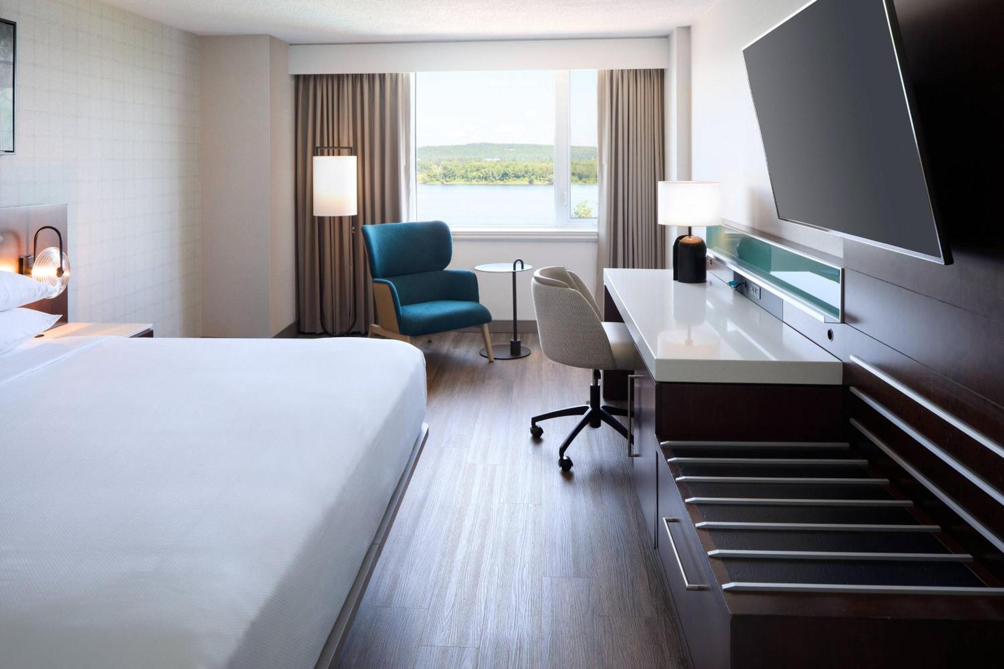 Delta Hotels By Marriott Frédéricton Extérieur photo