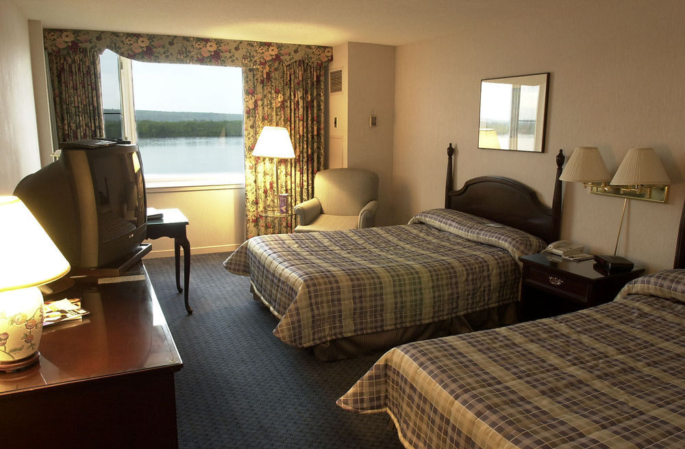 Delta Hotels By Marriott Frédéricton Chambre photo